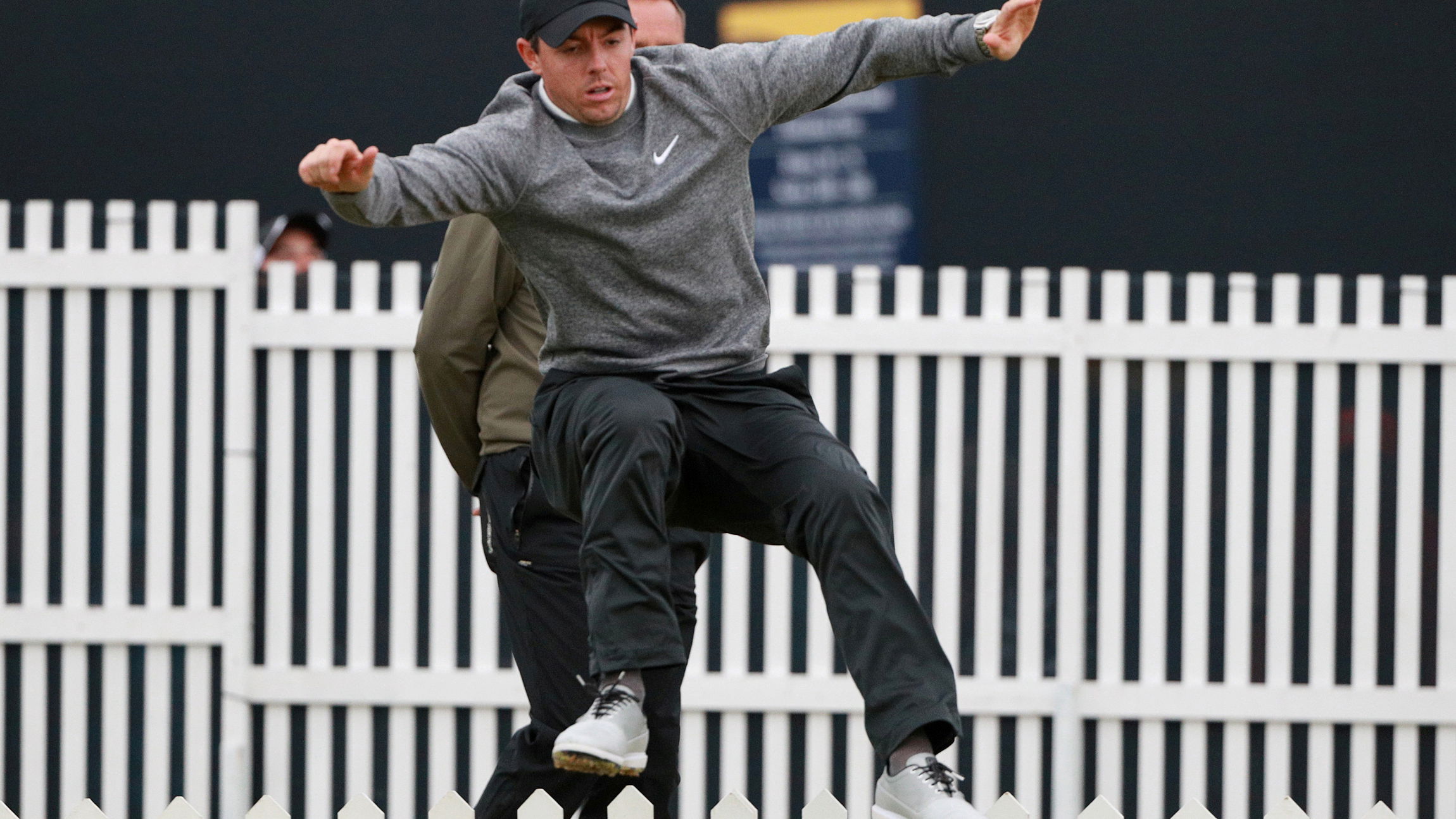 British golf courses expected to reopen in May 
